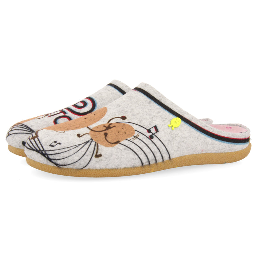 SLIPPERS FROM THE HOT POTATOES FEHRINS COLLECTION