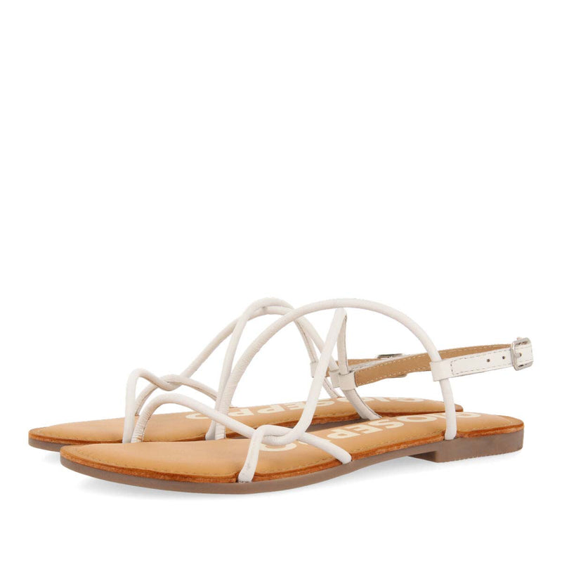 SANDALIAS EN COLOR OFF-WHITE CON TIRAS FINAS PARA MUJER GUIRA