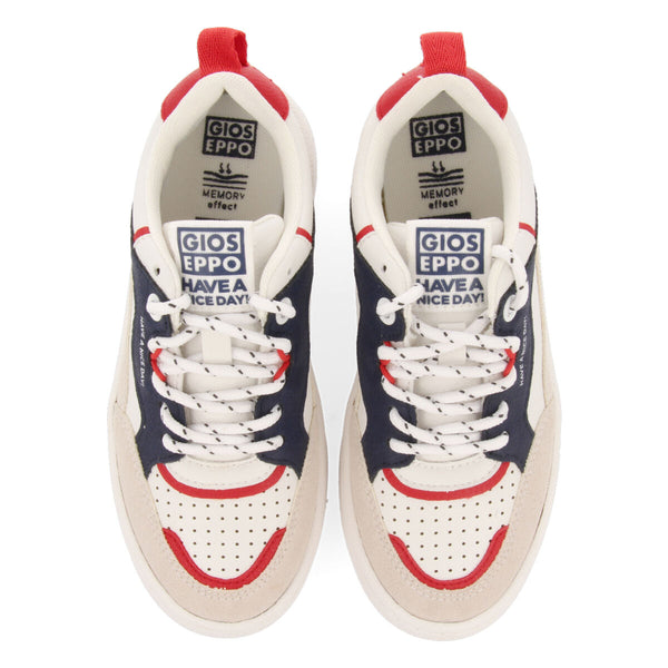 SNEAKERS BLANCAS CON DETALLES AZUL Y ROJO Y CORDONES TIPO TREKKING CARLYLE