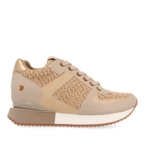 SNEAKERS DE CUÑA INTERNA BEIGE PARA MUJER BAZINE
