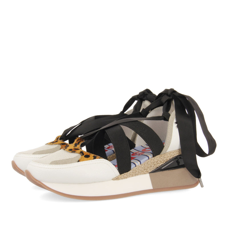 WHITE ESPADRILLES SNEAKERS FOR WOMEN ESCAZU