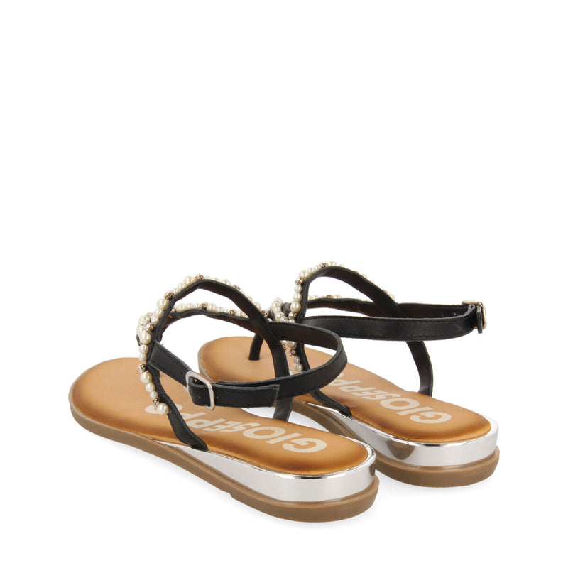 SANDALIAS EN COLOR NEGRO CON DETALLE DE PERLAS PARA MUJER KLEBERG