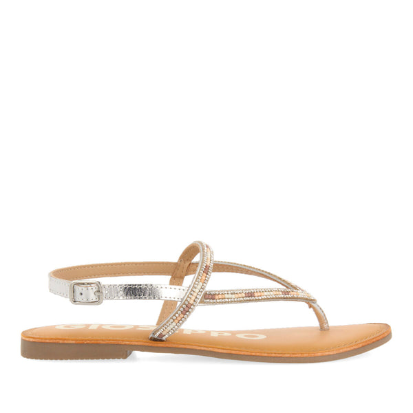 SANDALIAS PLATA CON TIRAS Y ADORNO DE CUENTAS PARA MUJER SULLANA