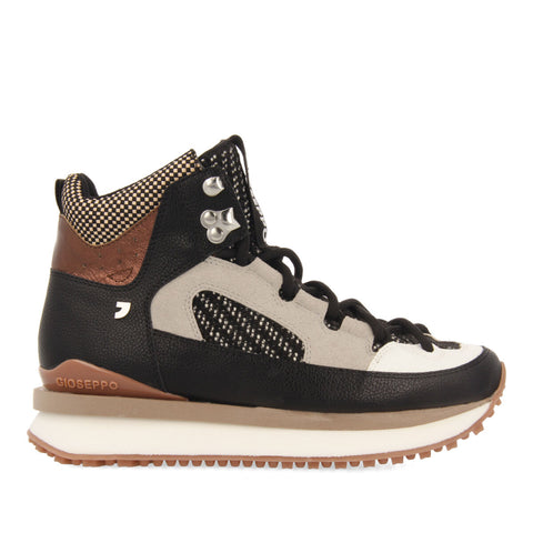 SNEAKERS ESTILO BOTÍN DE MONTAÑA MARRONES QUE COMBINA TEXTURAS Y PIEZAS BLANCAS NEGRAS Y COBRES PARA MUJER LUSTENAU