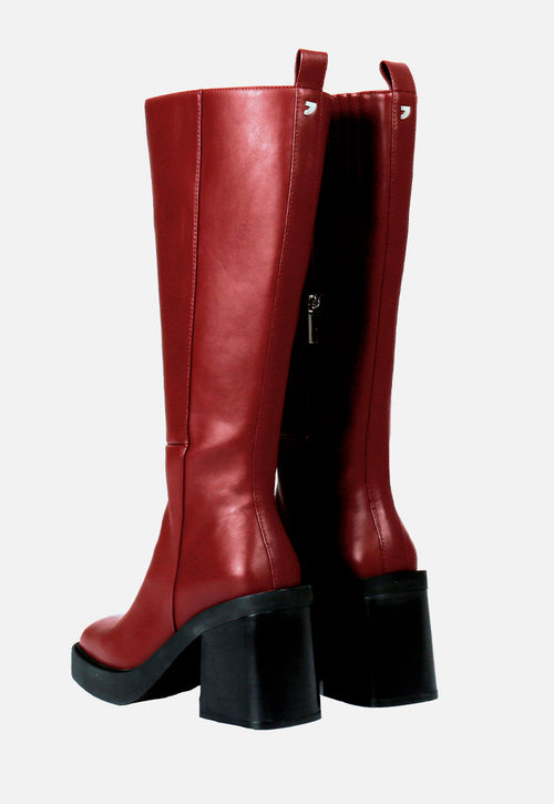 Goeblange women's straight burgundy knee-high boots with square toes, a thick platform and wide heels