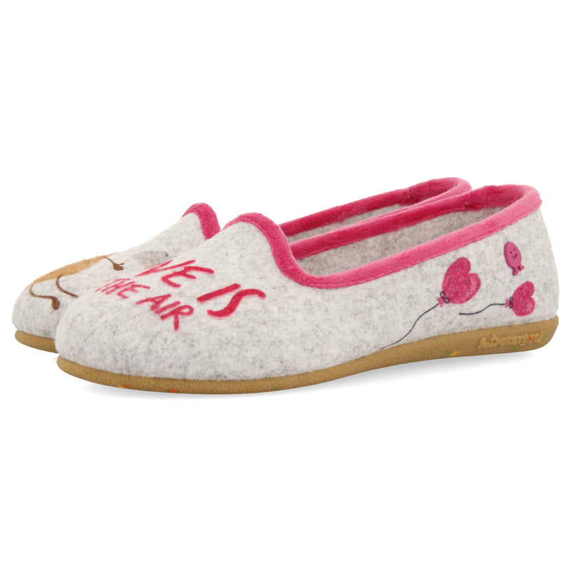 SLIPPER-STYLE LOAFERS FROM THE HOT POTATOES MUSTVEE COLLECTION