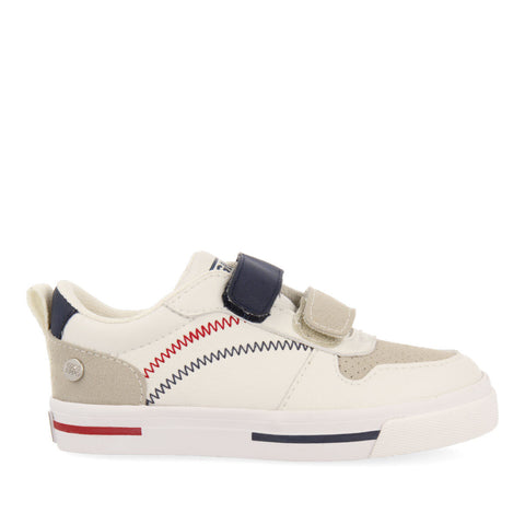 SNEAKERS BLANCAS CON PESPUNTES DE COLORES PARA NIÑO MACEIO