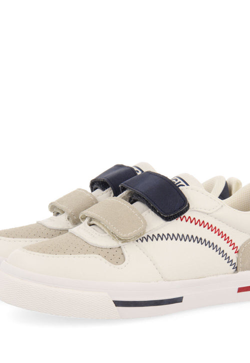 Maceio boys white sneakers with colourful topstitching