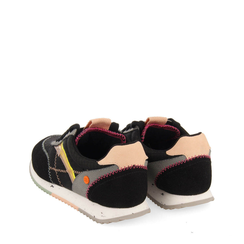 Sneakers negras con texturas para mujer arbent 
