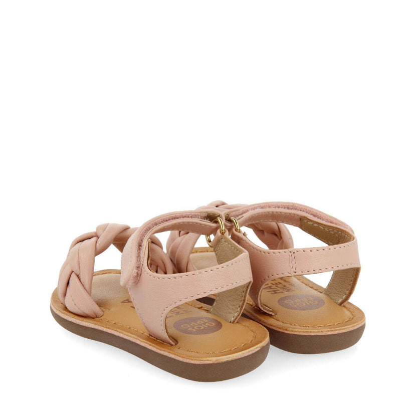 Sandalias de piel en color rosa con trenza para niña ennery