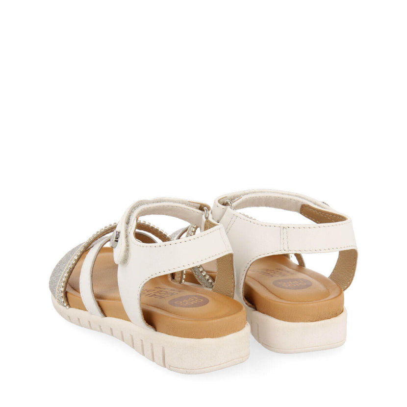 Sandales en peau de couleur blanche avec détails pour fille maroa