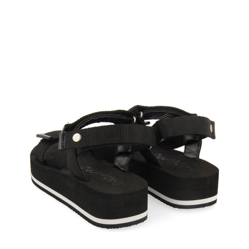 Poxoreu women's black platform sandals with adjustable straps
