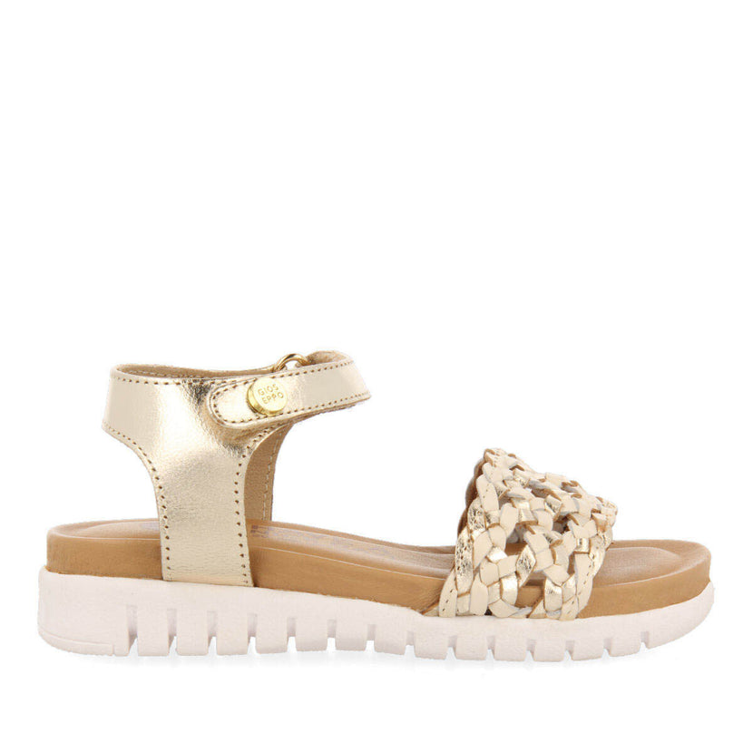 Sandali in pelle color oro con tomaia con intreccio da bambina claudon