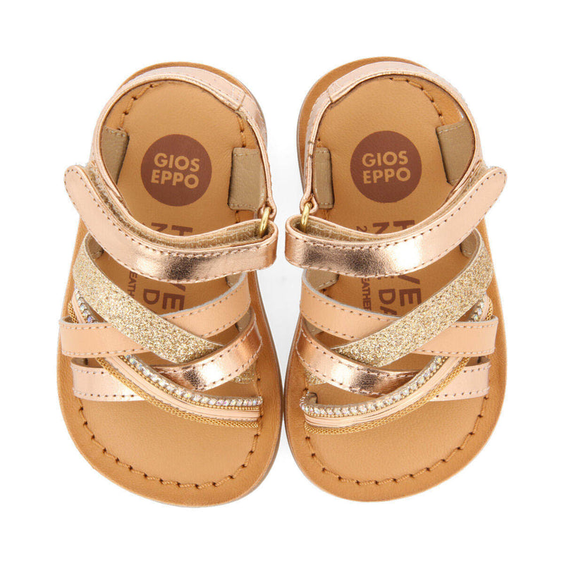 Sandalias de piel con detalles en color rosa para niña olaya