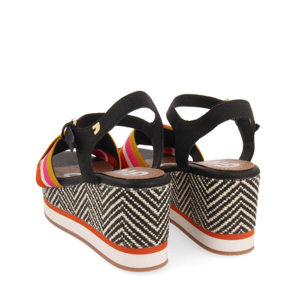 Sandalias color negro con cintas de colores y plataforma para mujer guaduas