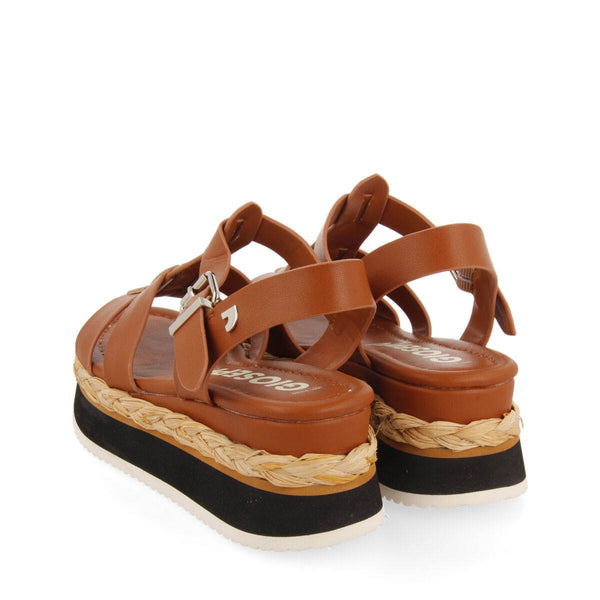 Sandalias color cuero tipo cangrejera con plataforma para mujer vaumas 