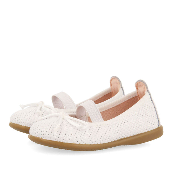 Calamba girls white leather ballet flats