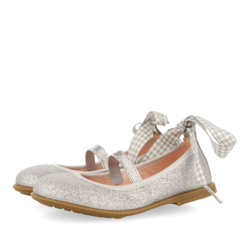 Bettant girls glittery silver ballet flats