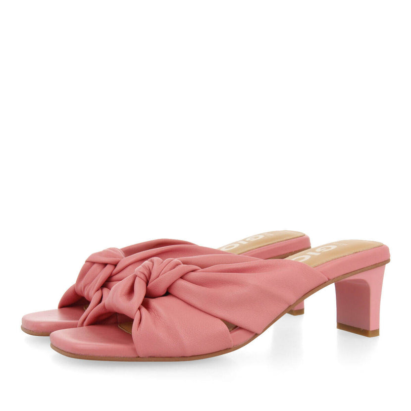 Sandalias rosa de piel con nudo para mujer bahge 