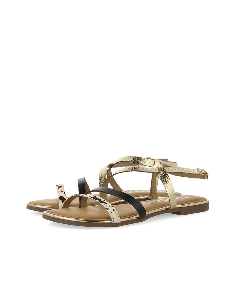Sandalias con tiras en color dorado y estampado de vaca para mujer megara