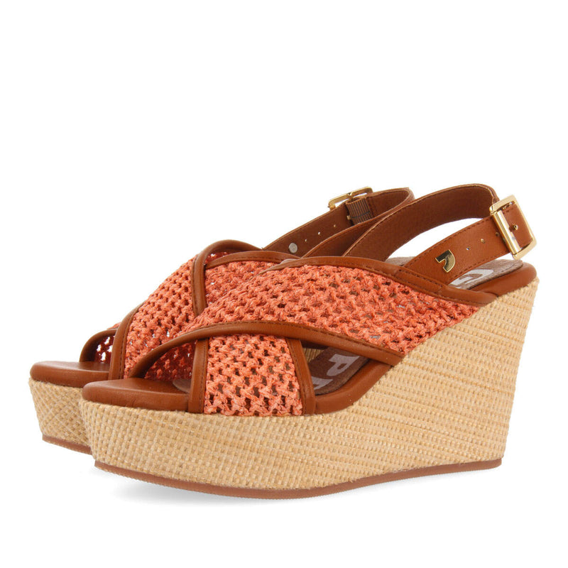 Sandali con rete color corallo e zeppa per donna bussang  