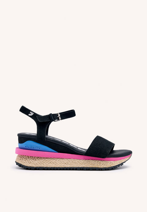 BENAY WOMEN'S SPORTY BLACK WEDGES