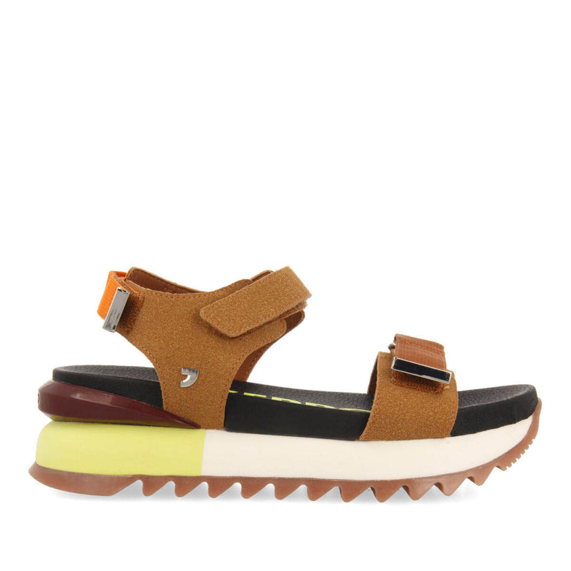 Sandalias deportivas color cuero para mujer buire