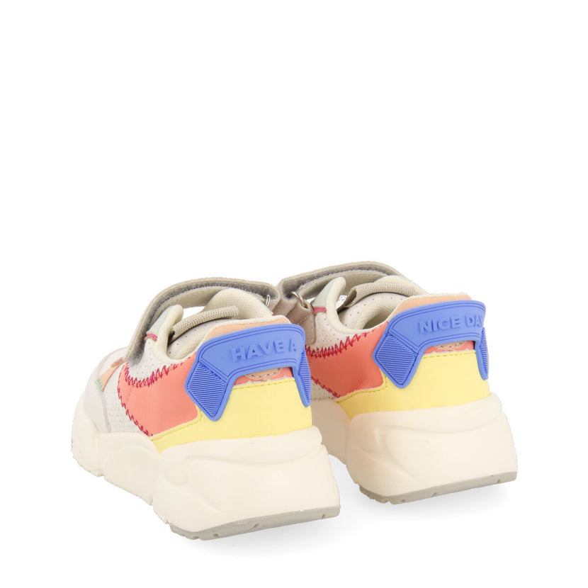 Sneakers blanches avec des détails multicolores pour fille selviria