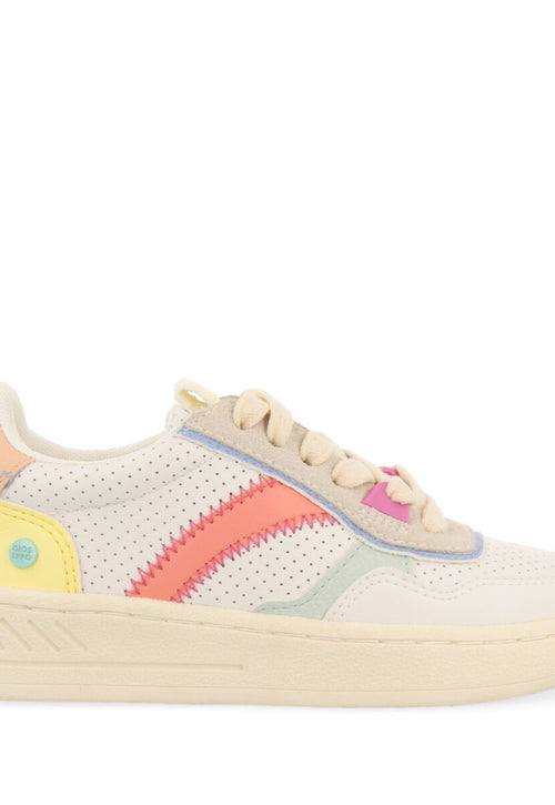 Tabai girls white sneakers withastel touches