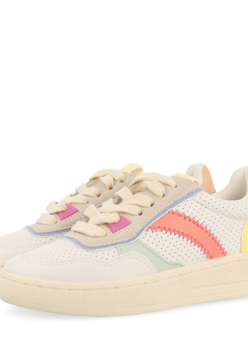 Tabai girls white sneakers withastel touches