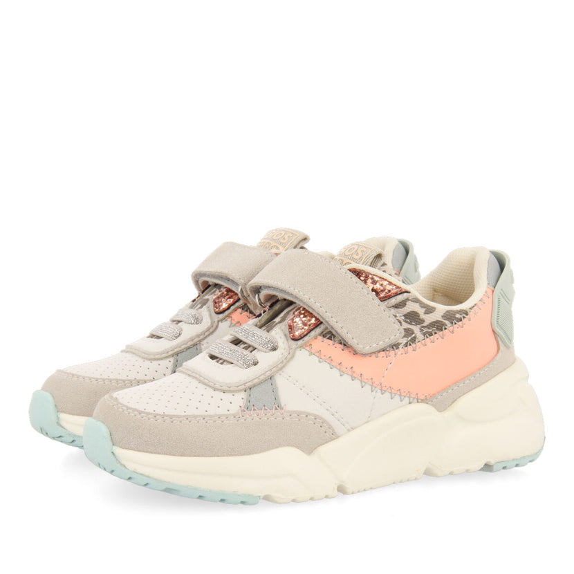 Sneakers blanches avec semelle de type rétro pour fille edeia