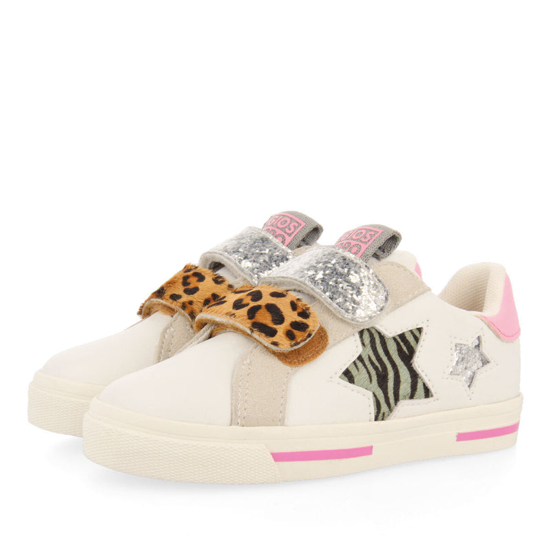 Sinje girls white sneakers with adjustable leopardrint fastenings