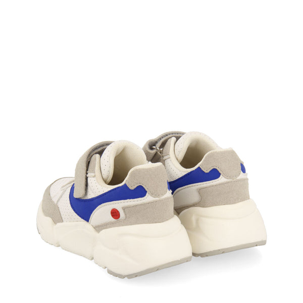Barueri boys blue sneakers with light and flexible chunky soles