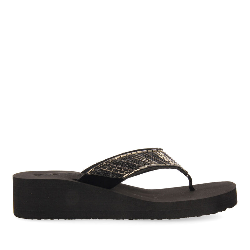 Apiaca women's black wedges with decorative stones