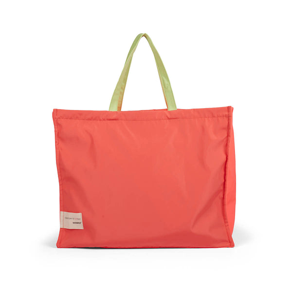 Banaue women's xl pink nylon bag with accessories