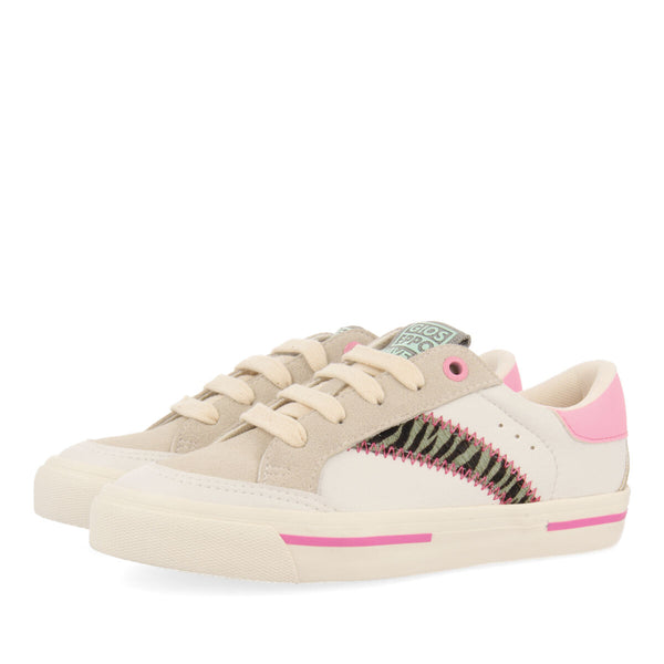 Chame girls white sneakers withink accents