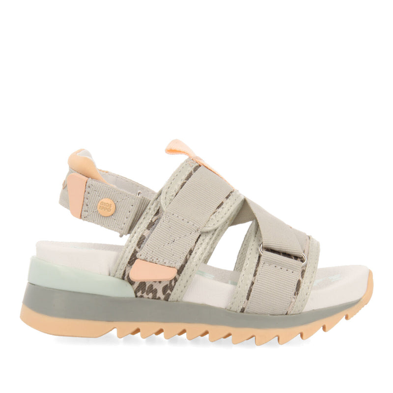 Azua girls sandals with adjustable leopardrint straps