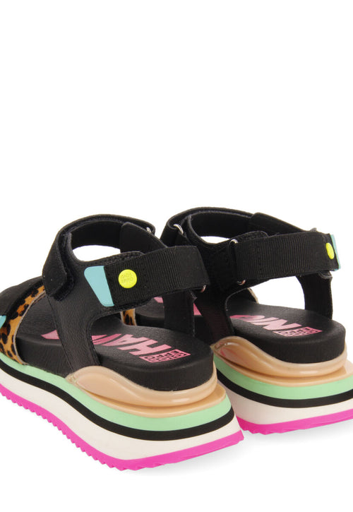 Sandalias de corte tiras ajustables negras animal print para niñas baldim