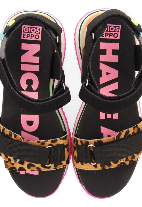 Sandalias de corte tiras ajustables negras animal print para niñas baldim