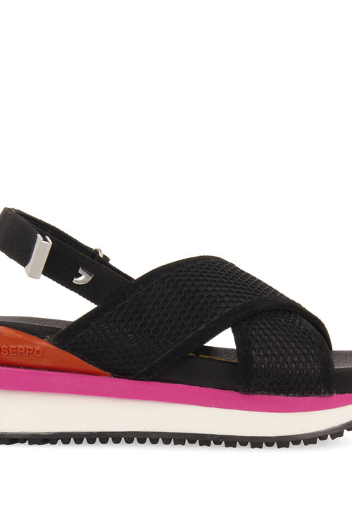 Caturai women's sporty black mesh sandals