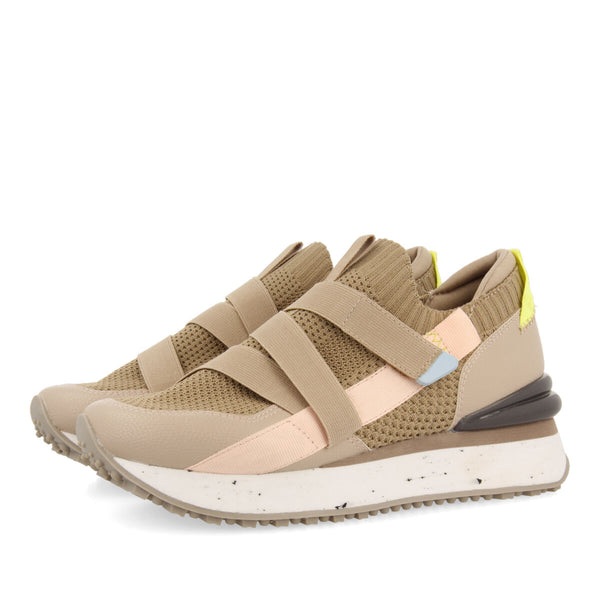 Sneakers beige tipo calcetín con cintas para mujer tole