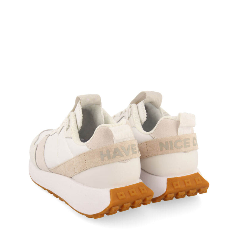 Sneakers blancas de inspiración retro con detalles multicolor para mujer chacao