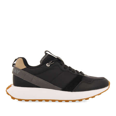 SNEAKERS NEGRAS DE INSPIRACIÓN RETRO CON DETALLES MULTICOLOR PARA MUJER CHACAO