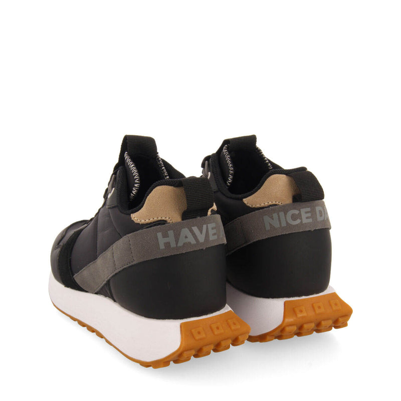 Sneakers negras de inspiración retro con cuña interna para mujer noreuil