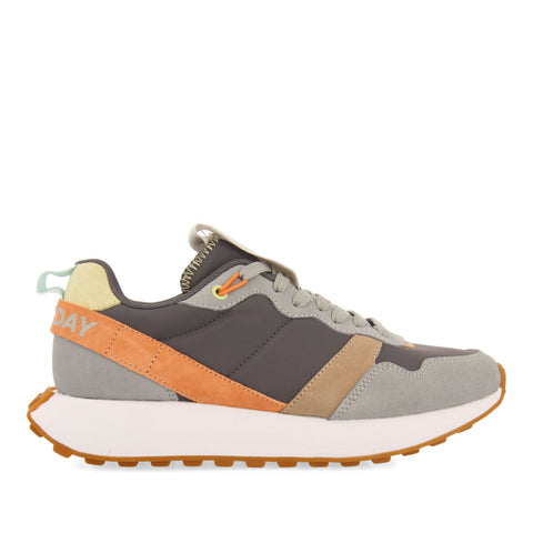 SNEAKERS GRISES INSPIRATION RÉTRO AVEC DÉTAILS MULTICOLORES POUR FEMME TREBAN
