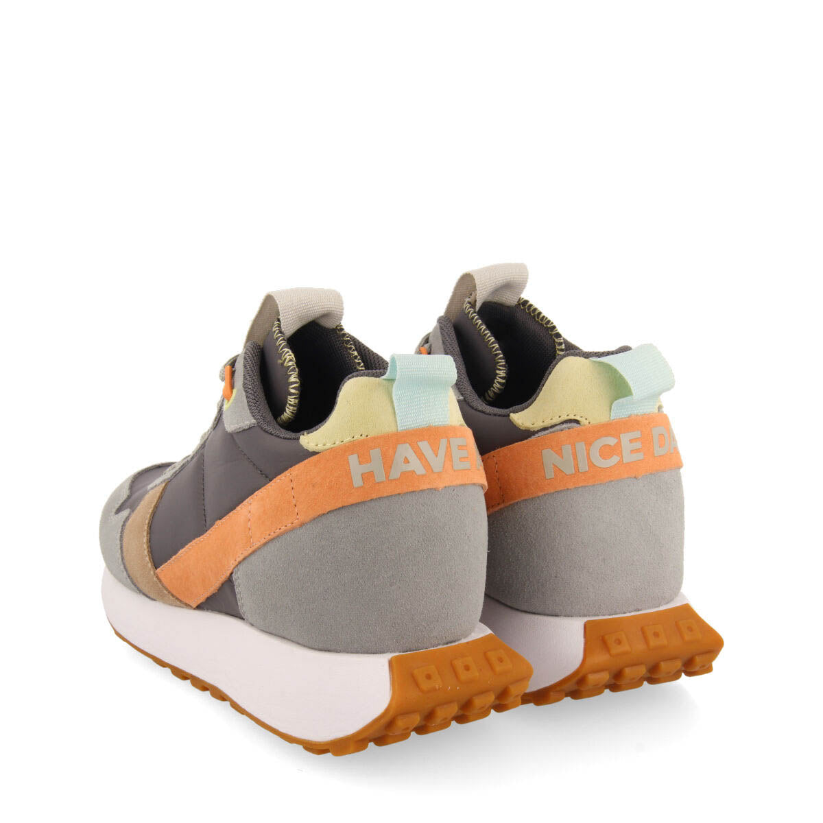 Sneakers gris de inspiración retro con cuña interna para mujer vincly