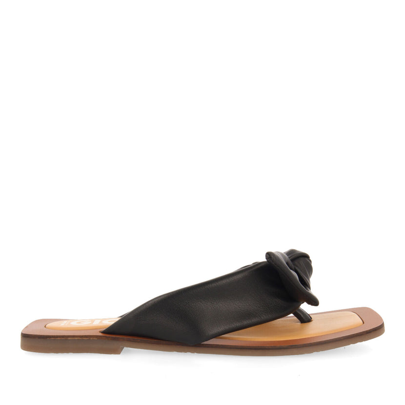 Sandalias negras de piel con detalle de nudo para mujer acucena  