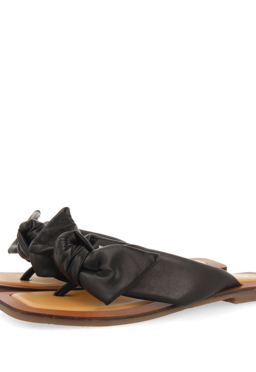 Sandalias negras de piel con detalle de nudo para mujer acucena  