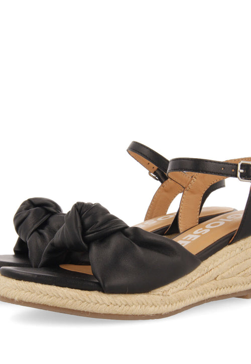 Gamboa women's black leather sandals with jute wedges