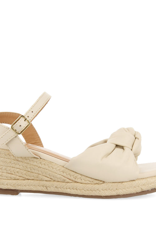 Gamboa women's off-white leather sandals with jute wedges
